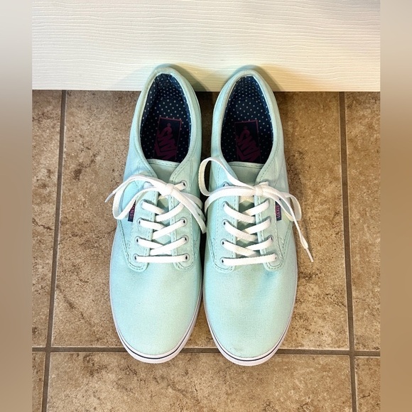 Vans, seafoam green/blue lace up sneakers, women’s size 10 - Picture 3 of 7